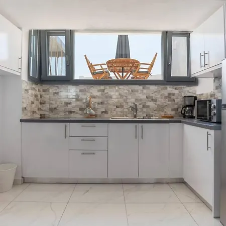 Hh Bluewater * Logaras